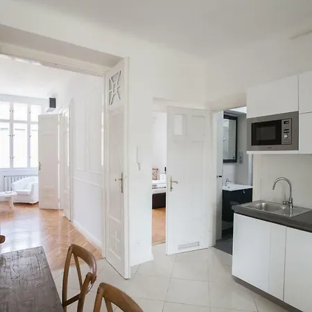 Chic & Charm Budapest